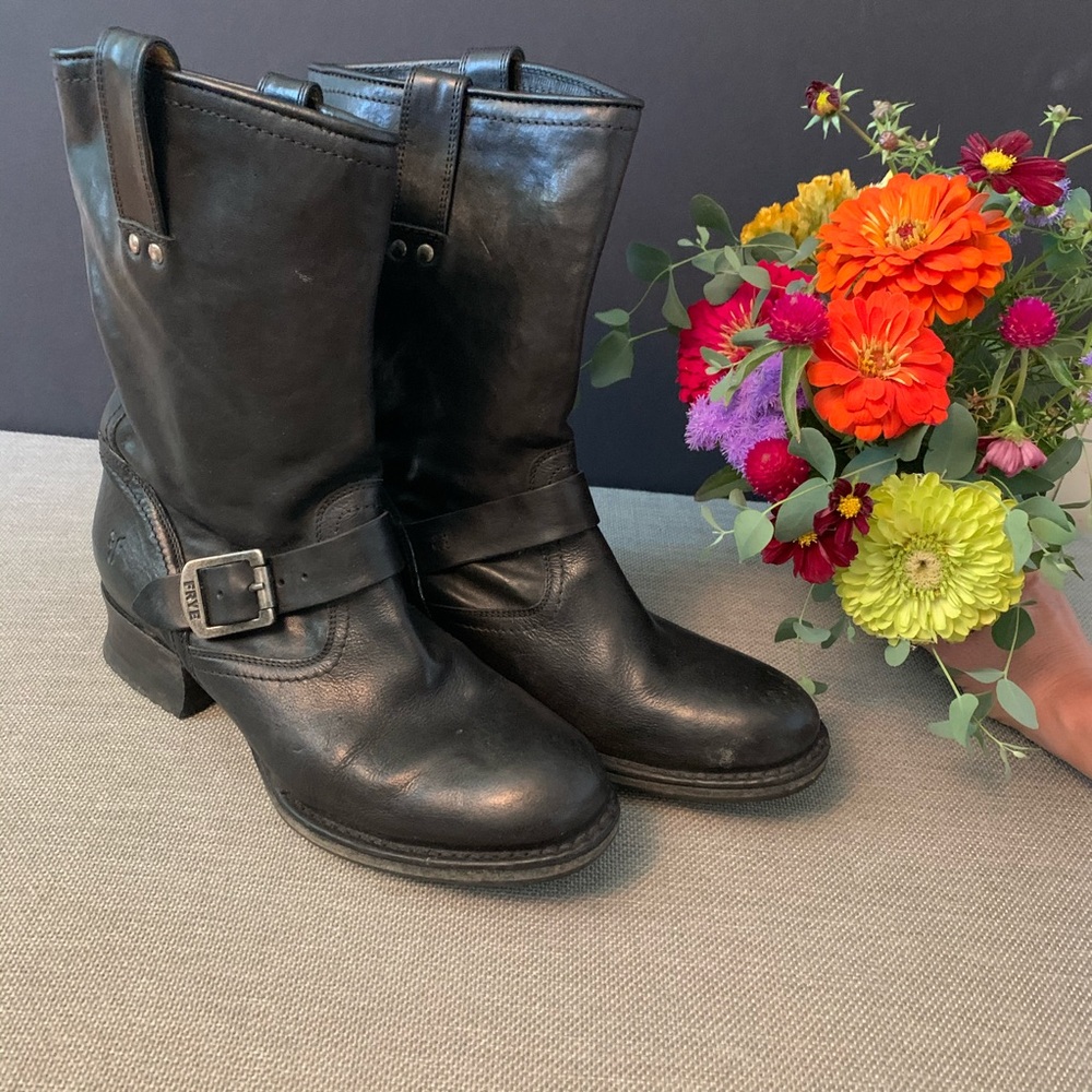 Black leather pull on Frye boots